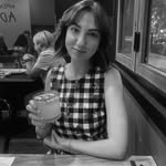 Emily Beech - @_princessbeach - Instagram