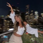 emily :) - @emilybernettt - Instagram