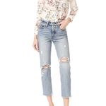 Emily Bitzer - @emilythomas_closet - Instagram