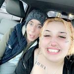 Emily Blakely - @gratefulformygirlies - Instagram