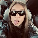 🦦emi - @_.emily_blasi_ - Instagram