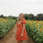 emily - @emily.bodily - Instagram