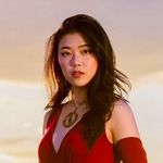 Emily Boe - @universeofemily - Instagram