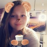 Emily Boll - @emilyboll04 - Instagram