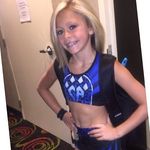 @emily.bott - Instagram
