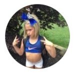 Emily Bott Fanpage - @eeebott8 - Instagram
