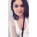 Emily Brace - @emilybrace20 - Instagram