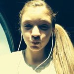 Emily Bratcher - @emilybratcherduh - Instagram
