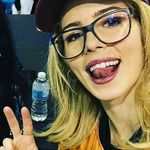 Emily Brett - @tamiryssilvasousa1093 - Instagram