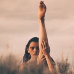 Emily Brough - @emslou2 - Instagram
