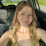 Emily - @emilyburdennn - Instagram