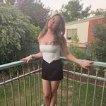 E M I L Y  B U R N S - @__emilyburns__ - Instagram