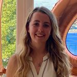 Emily Busby - @flopsyspot - Instagram