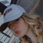 Emi - @emily_bushell2 - Instagram