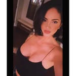 Emily Calvert - @emcalvert89 - Instagram