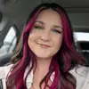 Emily 🇨🇦 - @iridescentleaf - TikTok