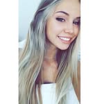 Emily Coats - @emilycoats_99 - Instagram