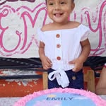 Emily Ravelo Cobos - @emiliacobos4 - Instagram