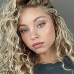 Emily Elizabeth - @emil_ycoffee - Instagram