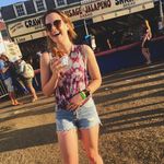 Emily Combe - @emilycombe29 - Instagram