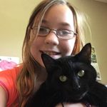 Emily&Shadow🐱🦄 - @emily.combee2018 - Instagram