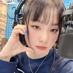+｡:.ﾟヽﾟ𝓔𝓶𝓲𝓵𝔂.:｡+ﾟ - @comodioemily - Instagram