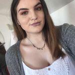 Emily Crawley - @emily.crawley.39 - Instagram