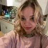Emily Crisp - @emsbathtub - TikTok