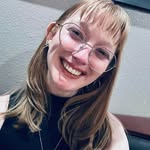 Emily Cryer - @smileyem411 - Instagram