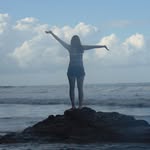 Emily Dailey - @daileylifeabroad - Instagram