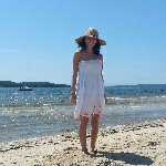 Emily Dee - @edee2001 - Instagram