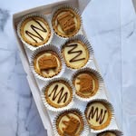 Hampers Brownies Kue Ultah Balikpapan - @emily_dessertbpn - Instagram