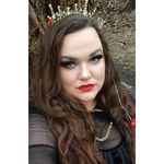 Emily Devlin - @divadevs - Instagram