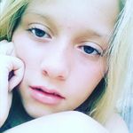 EmilyEasterling - @emilyeasterling123 - Instagram
