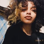 @emilyester46 - Instagram