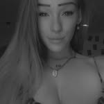 Emily Florian - @emily_katarina09 - Instagram