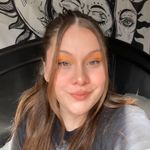 emily fortier - @hot_caakes - Instagram