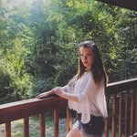 Emily Friday - @hai_society_emily - Instagram