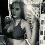 Emily Gomes - @_emilyygomes - Instagram