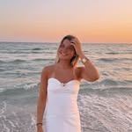 emily graves 💐🪩🩷 - @emilygraves1 - Instagram