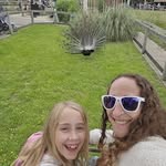 Emily Grenier - @badenemily - Instagram