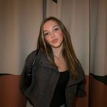 Emily Hare - @_emilyhare - Instagram