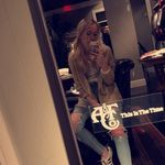Emily Healey - @em_heals_closet - Instagram