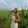 Emily - @emilyyyyhouse - TikTok