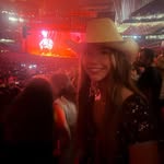 Emily House - @emily.marie028 - Instagram