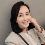 @emi.lyhung - Instagram