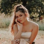 em :) - @emily_.jefferson - Instagram