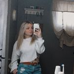 Emily Knott - @emilykn0tt - Instagram