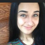 Emily Kroll - @emily.studio757 - Instagram