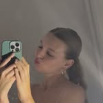 Emily Lemens - @emilylemeny - Instagram